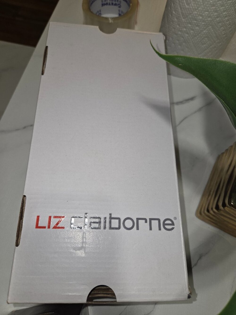 Liz clairborne sandals
